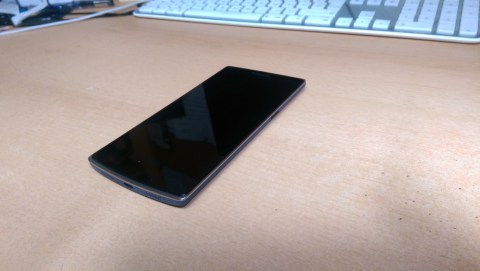 Sieht den aktuellen LG-Geräten von der Form her ähnlich ...